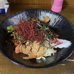 辛まぜそば(900円)