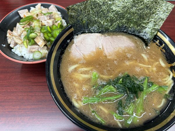 「ラーメン800円+まかない飯50円（フォロワー限定）」@麺家 紫極 大泉学園店の写真