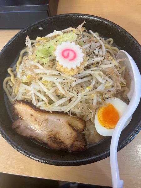 「ごじめん(960円)+大盛(160円)」@中華そば・特製もりそば 満帆 伊勢崎店の写真