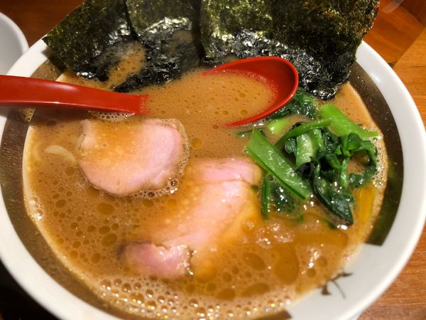 「ラーメン　小ライス(サービス)」@麺家 龍～Ryo～の写真