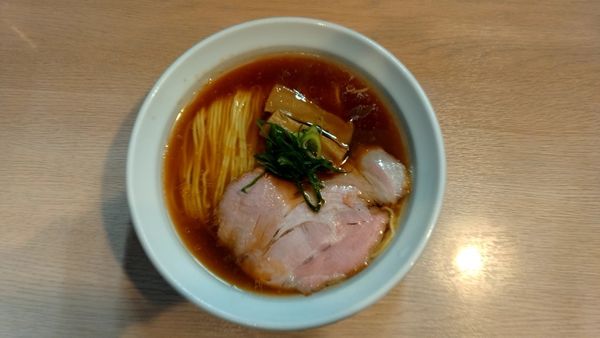 「醤油らーめん_700円」@麺笑巧真の写真