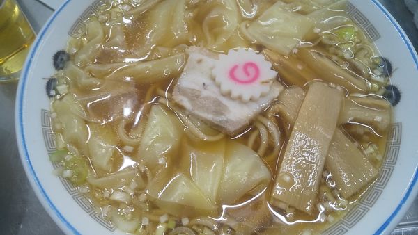 「ワンタンメン」@中華そば みたかの写真