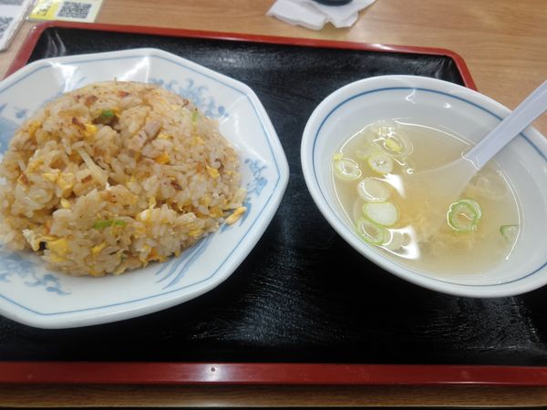 「チャーハン　４９０円」@福しん 北千住店の写真