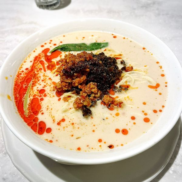 「坦々麺」@MS. CASABLANCAの写真