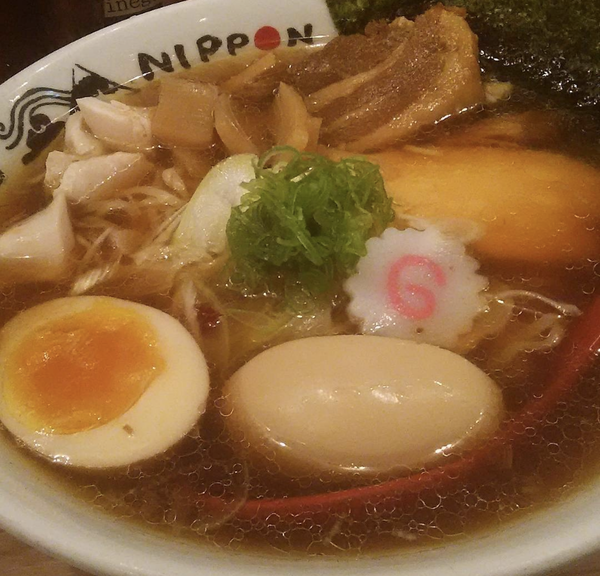 「特製江戸式中華そば」@ソラノイロ NIPPONの写真