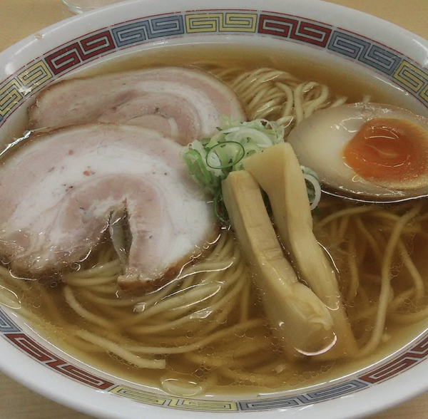 「煮干しらーめん」@煮干鰮らーめん 圓の写真