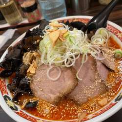 オロチョンらーめん　5辛