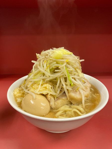 「小ラーメン　味つけタマゴ　ノーコール」@ラーメン二郎 ひばりヶ丘駅前店の写真