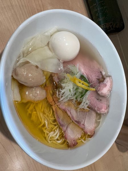 「特製塩そば」@「七色の落書き」の写真