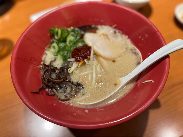 「赤丸元味+餃子セット」@一風堂 名古屋平針店の写真