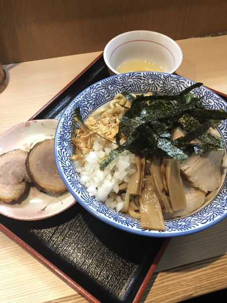 「汁なし豚魚　眠り焼豚」@らー麺土俵 鶴嶺峰の写真