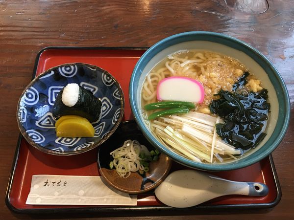 「はいからうどん」@そば処 元六の写真