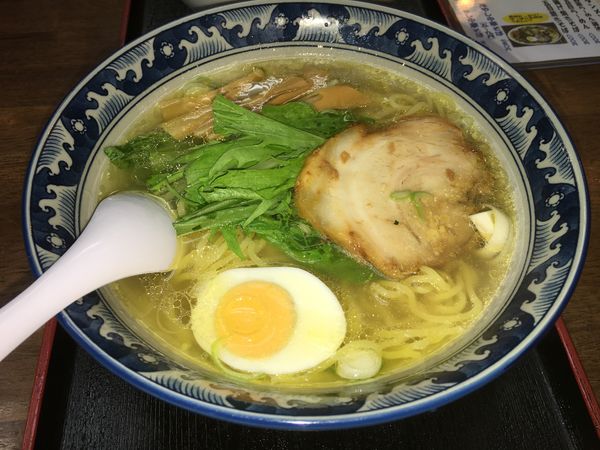 「鶏塩ラーメン」@金丸本店の写真