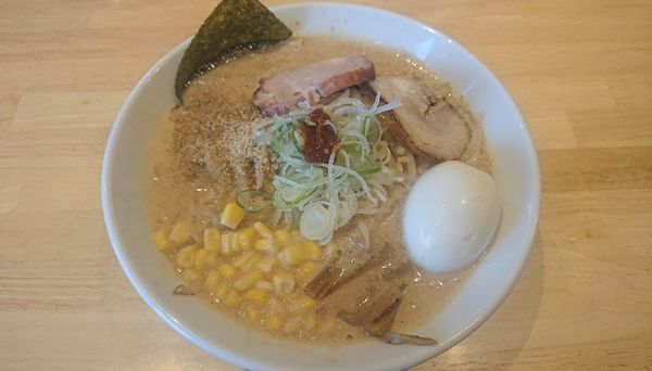 「味玉白味噌ラーメン   1000円」@中華そば 貴将の写真