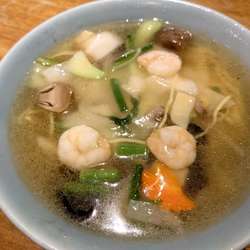 海老ラーメン1020円