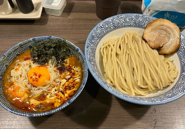 「【限定】キムチとチーズのチゲつけ麺 中盛 +生卵」@狼煙 〜NOROSHI〜の写真