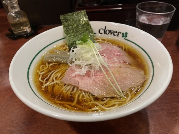 「醤油らぁめん」@らあめんCloverの写真