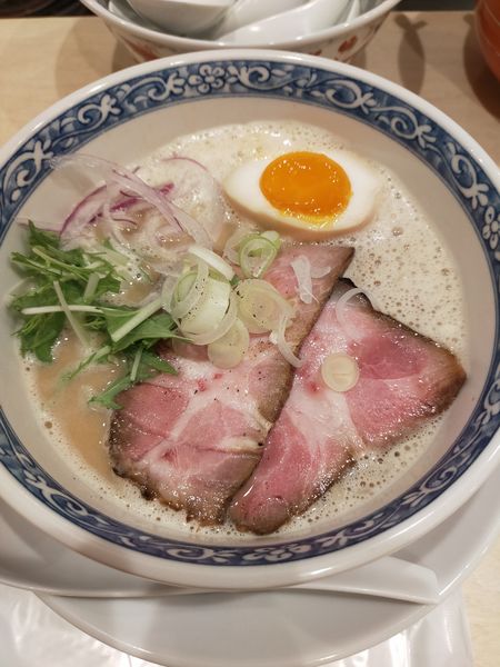 「泡鶏白湯」@鶏白湯そば 界の写真