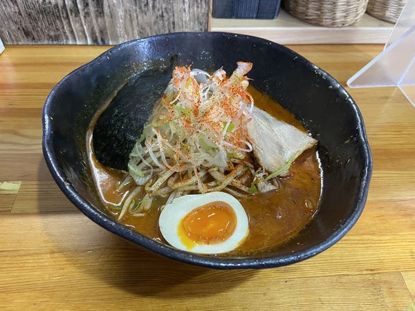 「辛味噌ラーメン(950円)」@麺屋 てんやわんやの写真