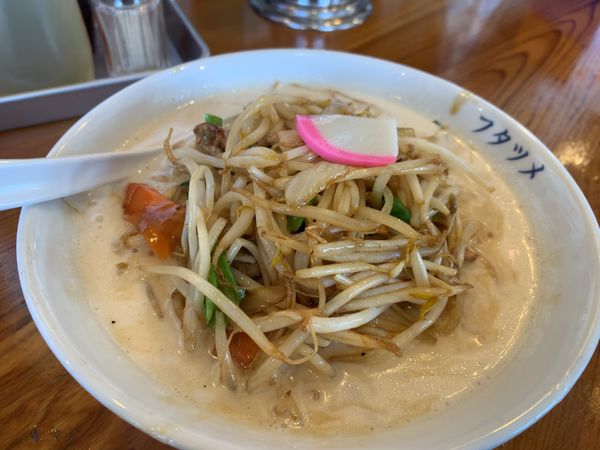 「濃厚タンメン　唐揚げセット」@極濃湯麺フタツメ 長岡店の写真