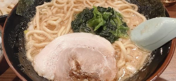 「醤油ラーメン」@横浜家系ラーメン 壱角家 高崎店の写真