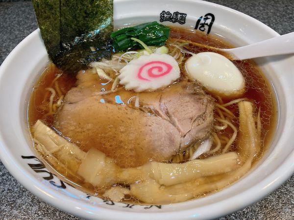 「生姜醤油らーめん＋味玉」@Noodle Studio SYU 周の写真