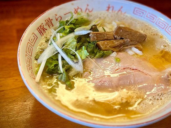 「濃厚鶏白湯らーめん」@豚骨らーめん れんの写真