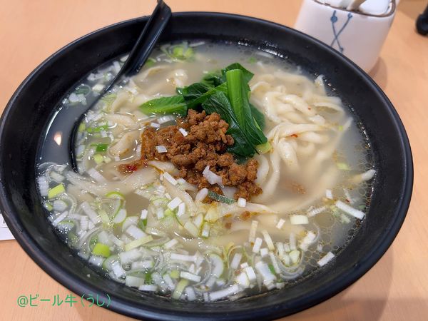 「刀削麺(528円)大盛り、辛さ普通」@鑫無敵やの写真