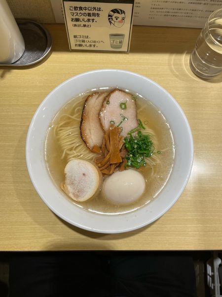 「塩ラーメン」@函館塩ラーメン 五稜郭の写真