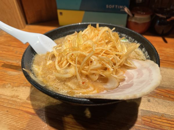 「みそらーめん」@こってりらーめん せきやけの写真