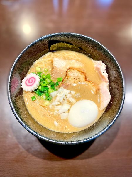 「特製濃厚中華そば【醤油】」@中華そば 輝羅の写真