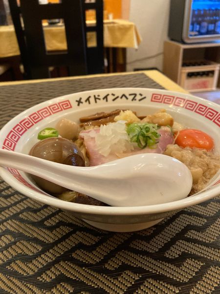 「ヘブン盛もち小麦油そば」@メイドインヘブンの写真