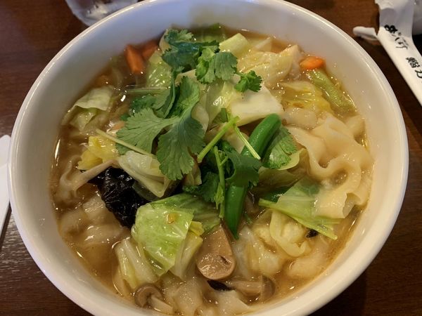 「精進風野菜の刀削麺（ランチメニュー）」@西安料理 刀削麺・火鍋 XI’AN 後楽園店の写真