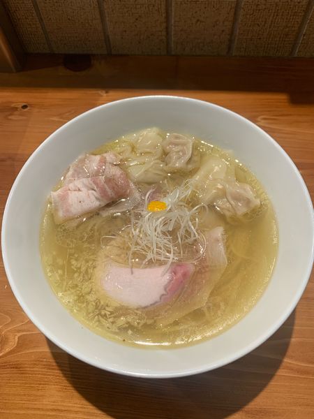 「ワンタン塩ラーメン」@麺 ふじさきの写真