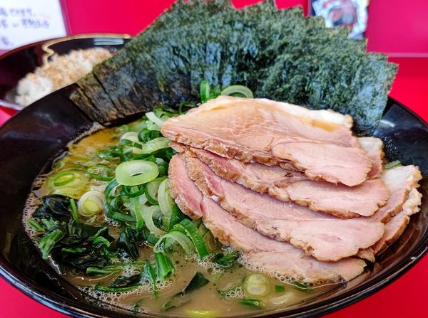「チャーシューメン並」@横浜家系ラーメン 宮里家の写真