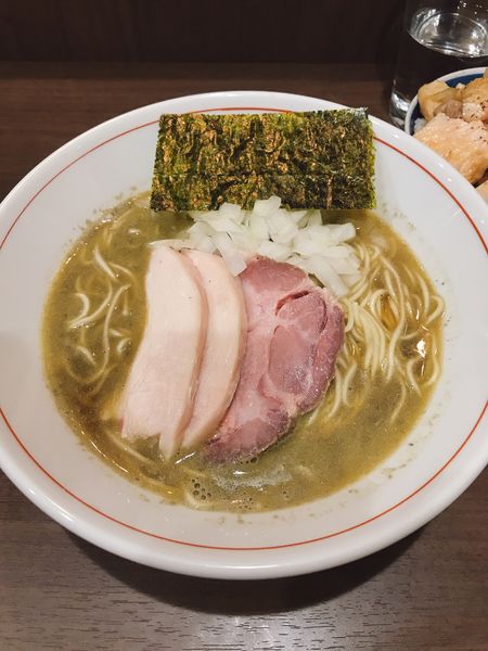 「煮干しソバ」@Noodle&Spice curry 今日の1番の写真