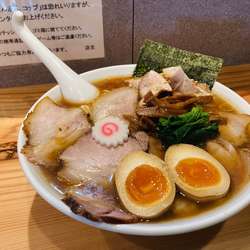 醤油チャーシューメン+味玉