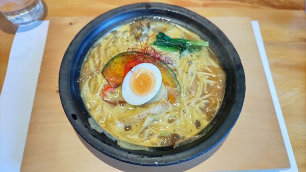 「カレー」@麺と炊き餃子 こ林の写真