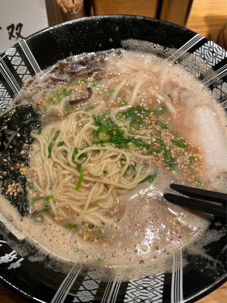 「ワンタンメン」@博多一双 祇園店の写真