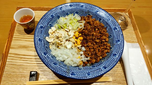 「汁なしたんたん麺」@担担麺の掟を破る者の写真