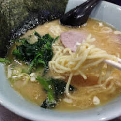 ラーメン並(かため)(750)