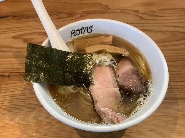 「煮干ラーメン　830円」@ラーメン ろたすの写真