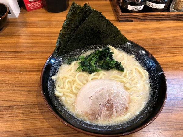 「ラーメン(塩)」@横浜家系ラーメン 壱角家 落合南長崎店の写真