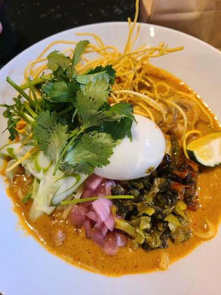 「カオソーイ」@泰式香辛麺商店 仲吉の写真