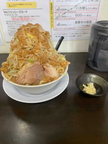 「ラーメン950円」@ジャンクラーメン じおんの写真