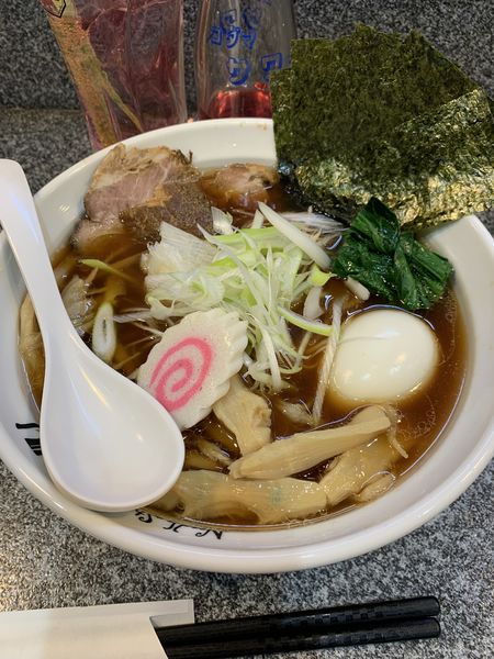 「生姜醤油らーめん　全のせ」@Noodle Studio SYU 周の写真