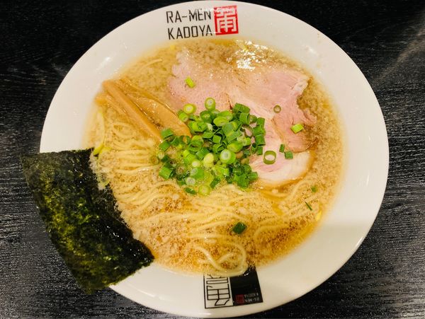 「鯖だし醤油ラーメン(細ストレート麺、こってり)」@ラーメン角屋の写真