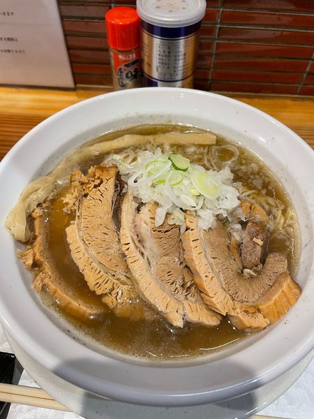 「肉増し煮干そば」@つけめん・らーめん・煮干そば 金狼の写真