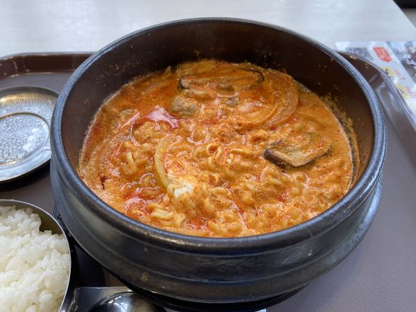 「豚バララーメン(1060円)」@韓国料理bibim' 酒々井プレミアム・アウトレット店の写真