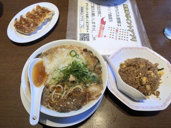 「ワンタン麺」@来来亭 東川口店の写真